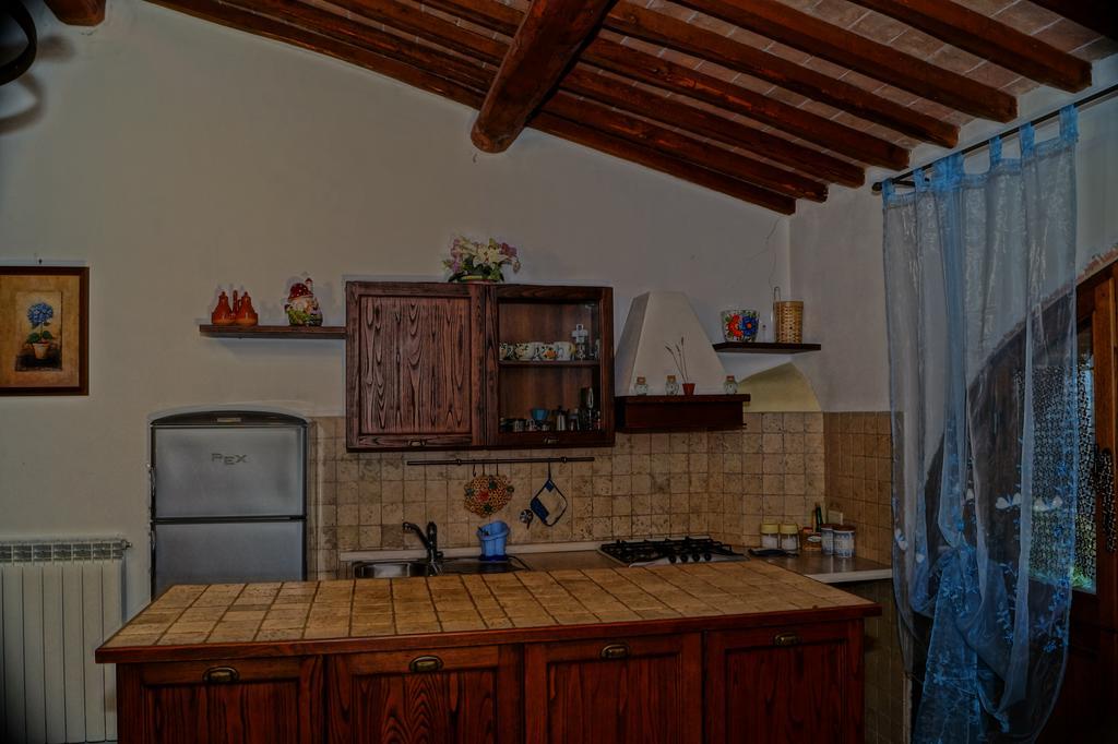 Villa La Rocca Della Magione Monteriggioni Habitación foto